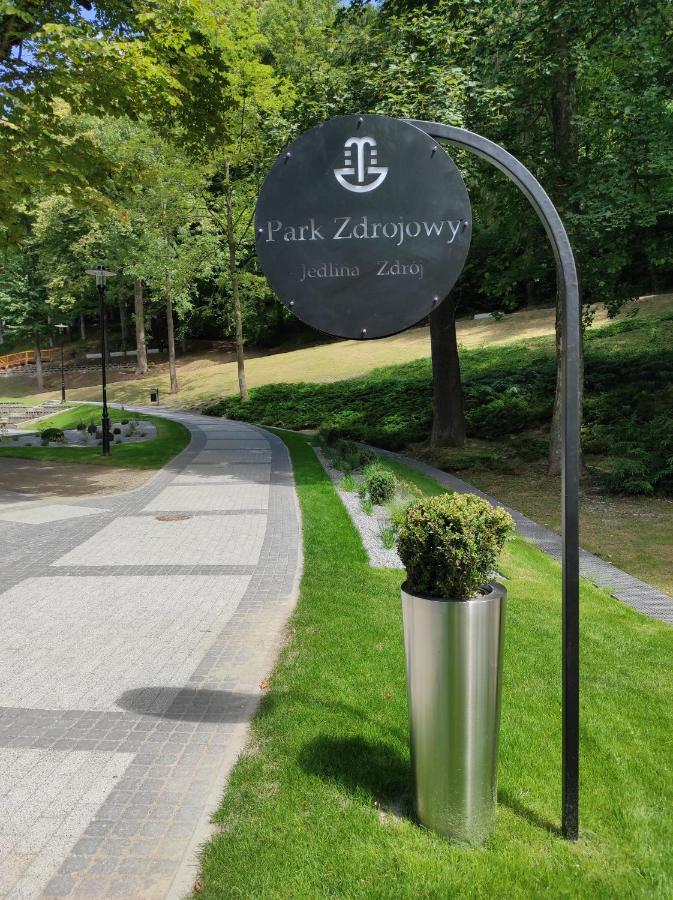 Apartament Pod Jalowcem Gory Sowie 533-543-732 Jedlina-Zdroj Bagian luar foto